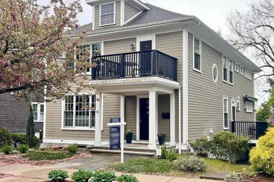 16 York Terrace 1