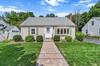99 Brooks Ave