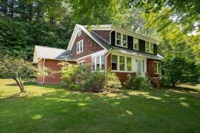 20 Atwood Road 1