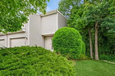 59 Samuel Dr #59