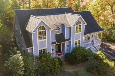 18 Wilson Pond Ln 1