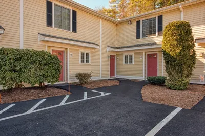 10 Janet Rd #11 1