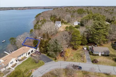 104 Lakewood Dr