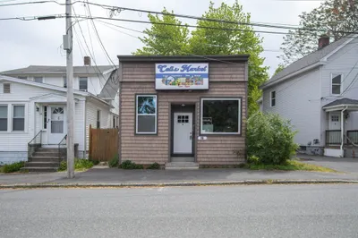 10 Taylor St 1
