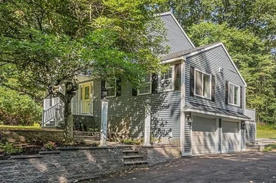 54 Gray Rd