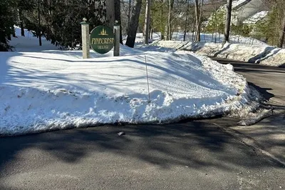 63 Pinecrest Village #63 1