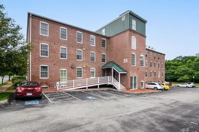 25 Cedar St #12