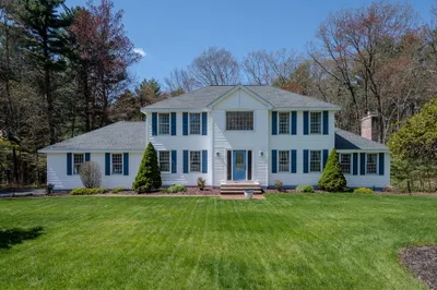 41 Indian Hill Rd 1