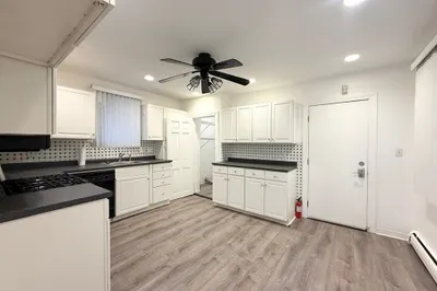 26 Callender St #26