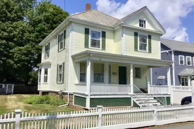 138 New Balch St
