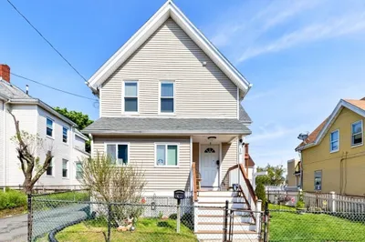16 Hazelwood St 1
