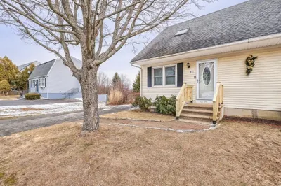 37a Timrod Dr 1