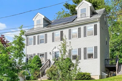 9 Rhodes St 1