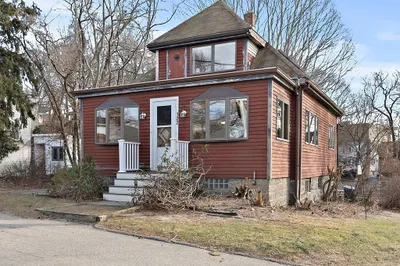 122 Babcock Ave 1