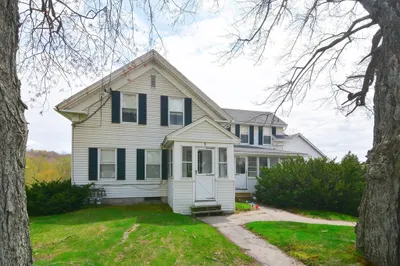 8 Main St