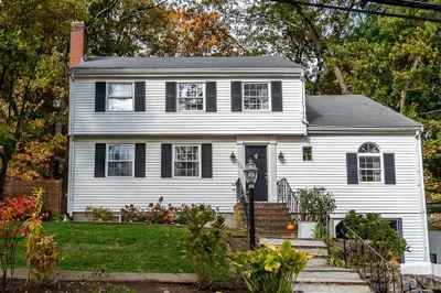 34 Cranberry Ln