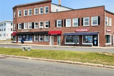 31 Western Ave #5
