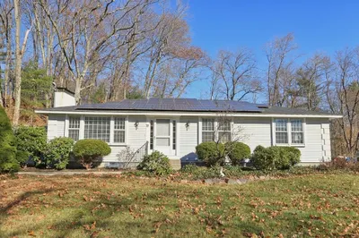 78 Kelly Dr 1
