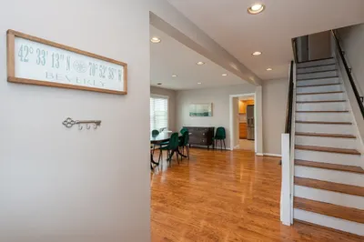 15 Pierce Ave #1/2 1