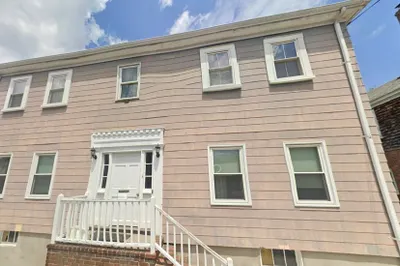 8 Webb St 1