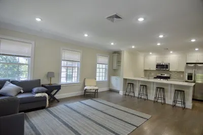 56 Cedar St #2