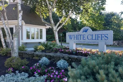 22 Westcliff Dr #22