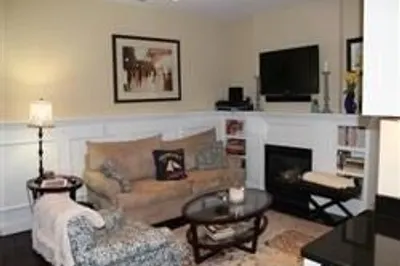 148 M St #2