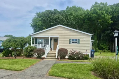 47 Nantucket Drive #47 1