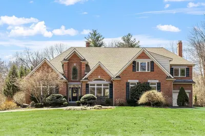 17 Sandy Ridge Road