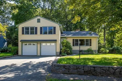 40 Deerfield Rd