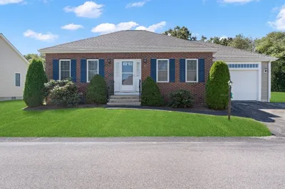 2 Woods Edge Road #2