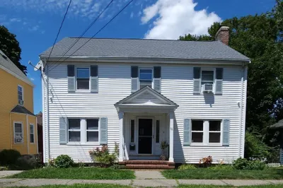 96 Brook Rd