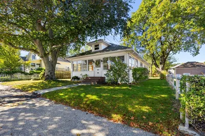 24 Sherbrook Ave