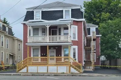 68 Temple St 1