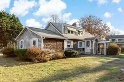 405 Sandwich Road