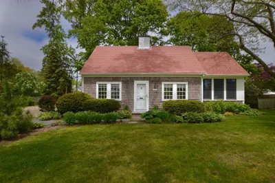 46 Pin Oak Way 1