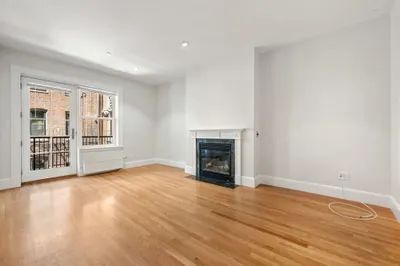 39 Clarendon Street #2