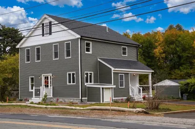 208 Rhode Island Rd 1