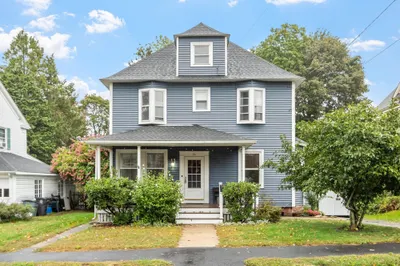 10 Byron St 1