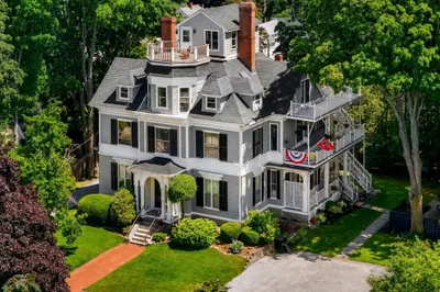 39 Broad St #5 1