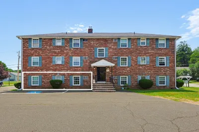 15 Frank Street #1 1