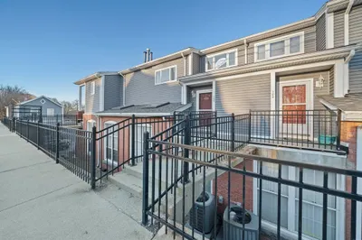 102 Milton Street #102