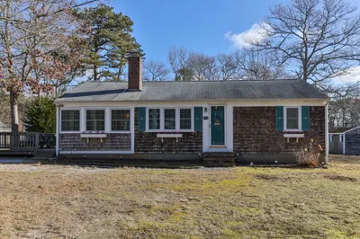 30 Ashkins Dr