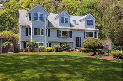 8 Macdonald Road 1