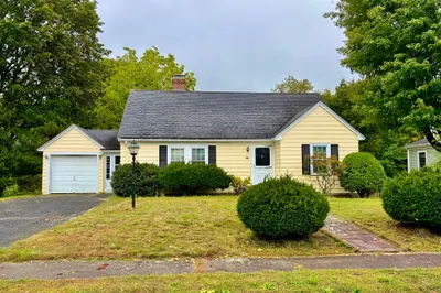 66 Pilgrim Road 1