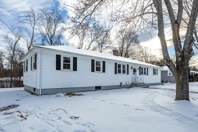 13 Genetti Street #13 1