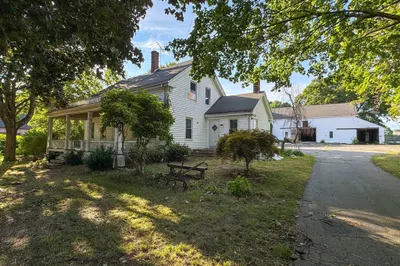 141 Milford Rd 1