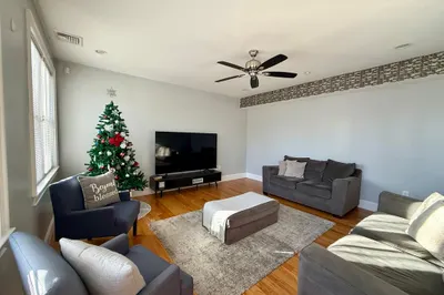 371 Main St #2