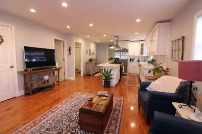 1495 Hyde Park Ave #1 1