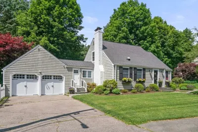 61 Kirkland Circle 1